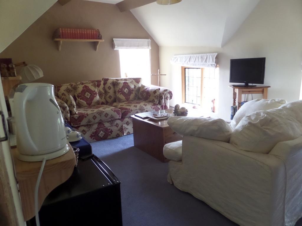 Leintwardine Walford Court Bed & Breakfast エクステリア 写真