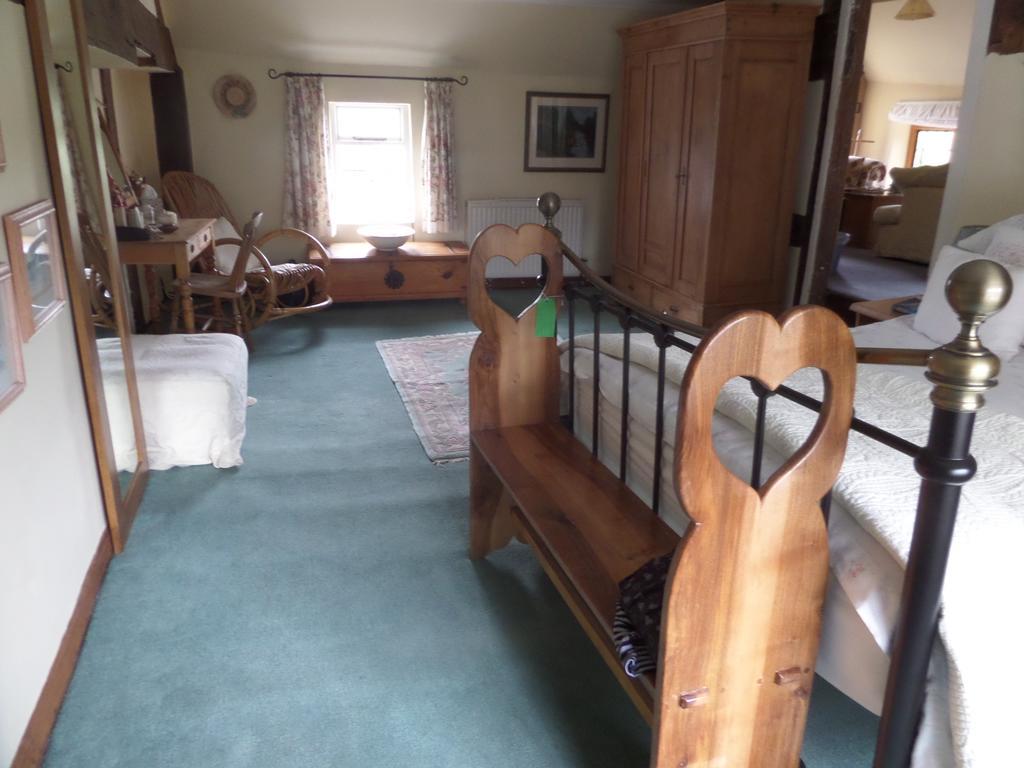 Leintwardine Walford Court Bed & Breakfast エクステリア 写真